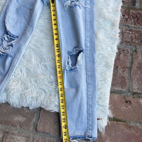 Pacsun Womens 23 Ultra High Rise Waist Slim Straight Leg Destroyed Jeans - Picture 10 of 11